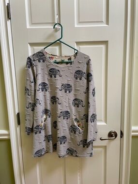 Waypaints Elephant Print Long Top Bought in Market in London. Possible Medium